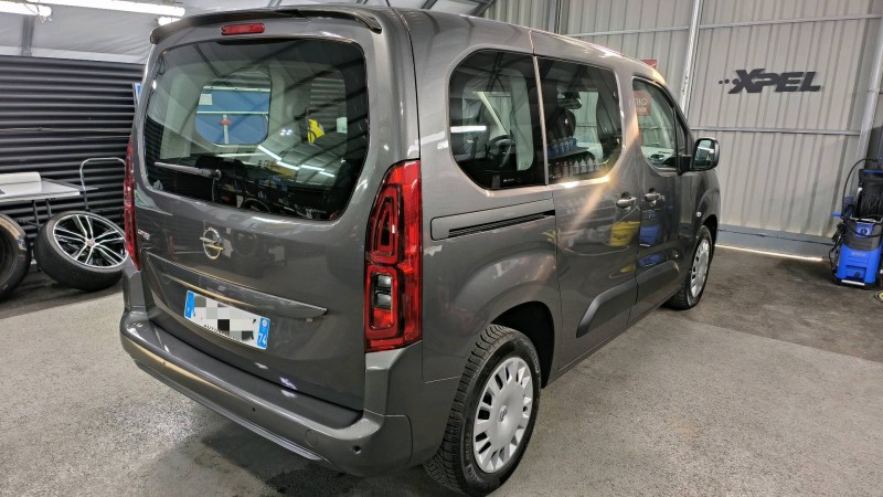 Opel Combo - Nettoyage complet intérieur et extérieur pour une préparation à la vente près de Seynod