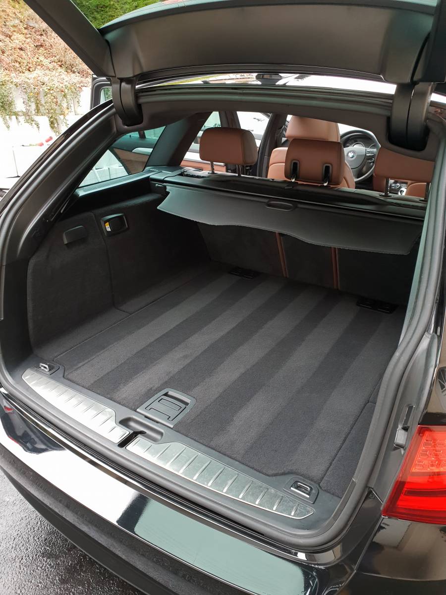 BMW série 5 touring - Nettoyage complet interieur et exterieur près de Sévrier
