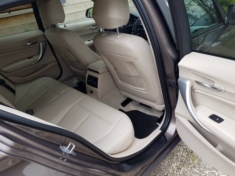 BMW série 1 - Nettoyage complet intérieur et exterieur près Annecy