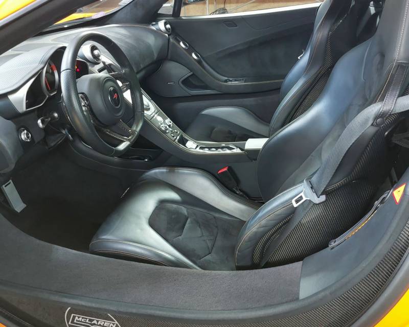 MacLaren MP4-12C - Detailing complet interieur et exterieur près du Grand Bornand en Haute-Savoie