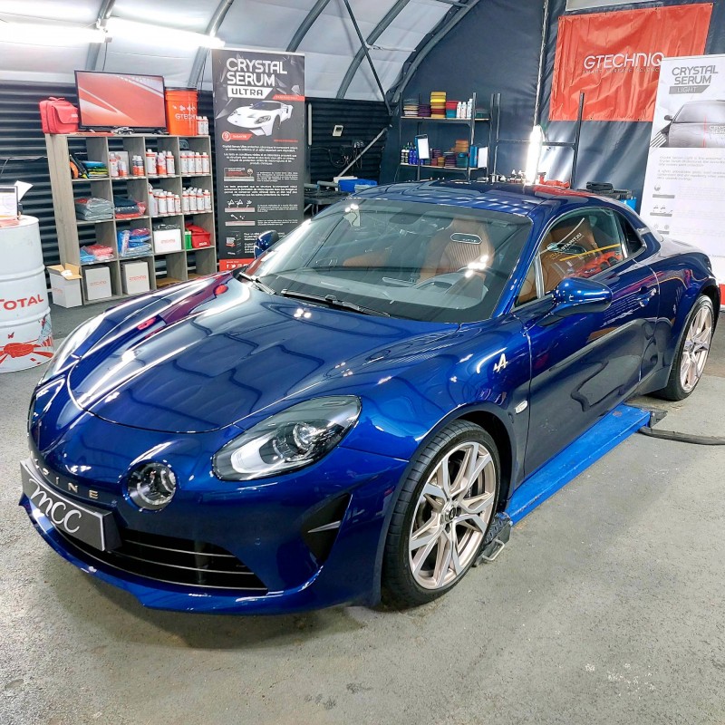 traitement céramique d'une Alpine A110 près d'Annecy