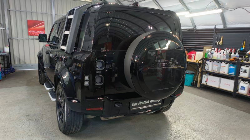 Entretien Annuel Land Rover Defender Annecy | Conciergerie Detailing 74, 73, 01