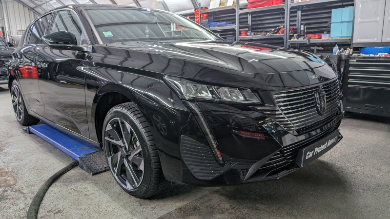 Peugeot 308 noire intense - Protection Prestige Swissvax & Gtechniq Annecy | Detailing 74