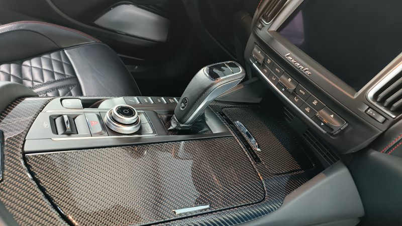 Maserati Levante - préparation esthétique avant vente près de Poisy en Haute-Savoie