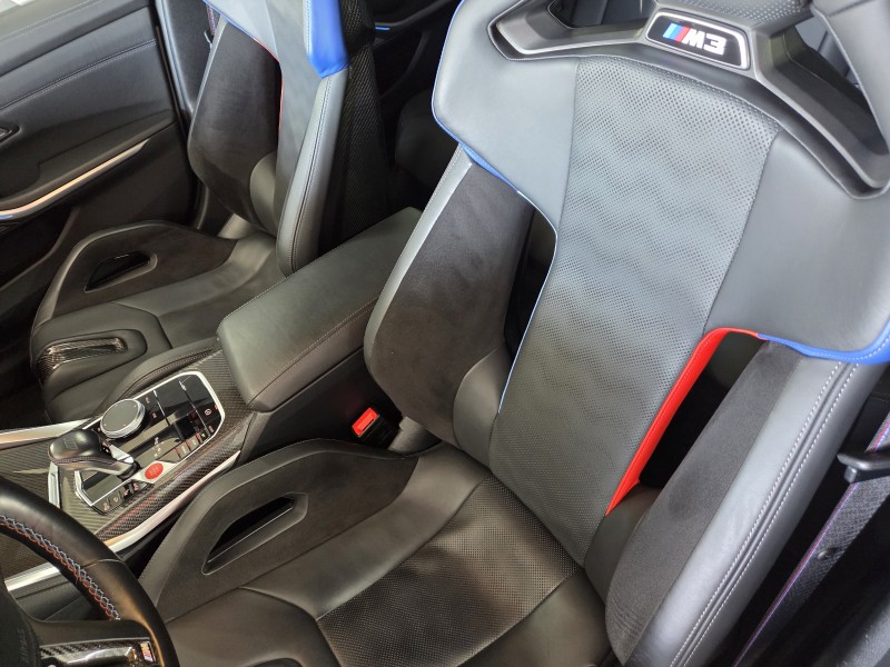 BMW M3 compétition - décontamination complète (goudron, particules ferreuse) et soin complet intérieur proche de Groisy et d’Annecy en Haute-Savoie