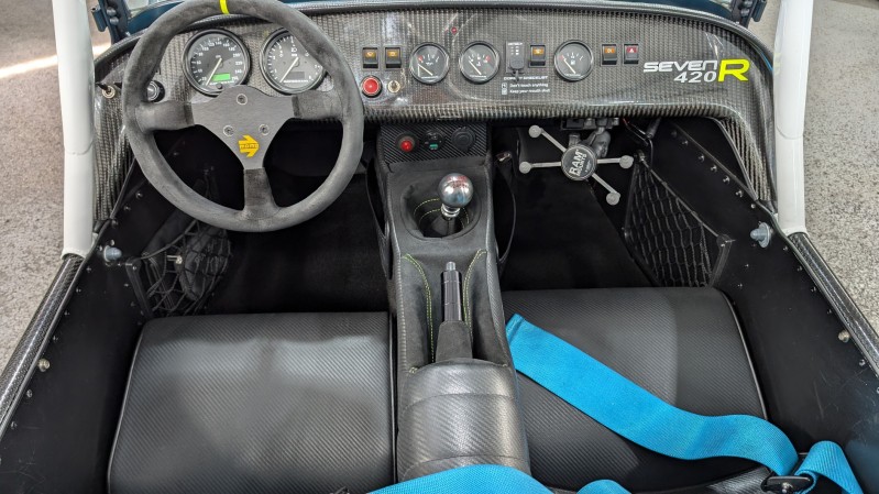 Detailing Caterham 1600 & 420R Annecy | Expert Protection Gtechniq 74, 73, 01