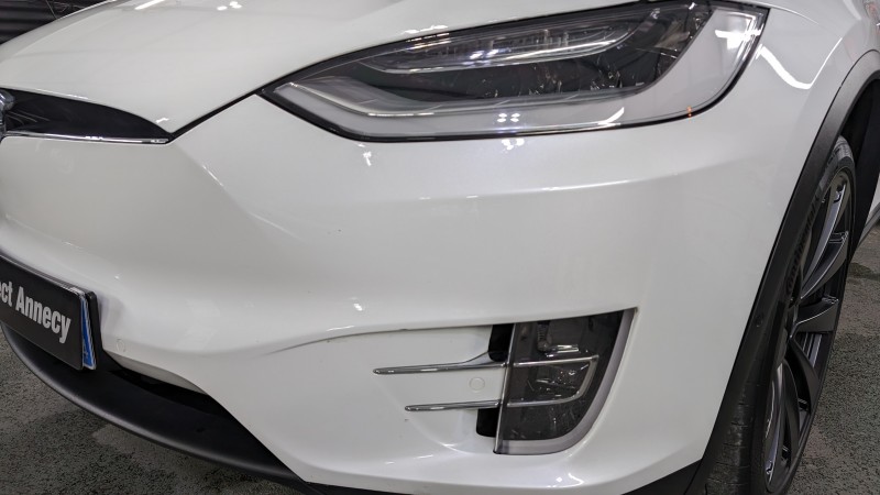 Tesla model X 110D - Nettoyage intérieur et extérieur complet avant vente près d'Annecy