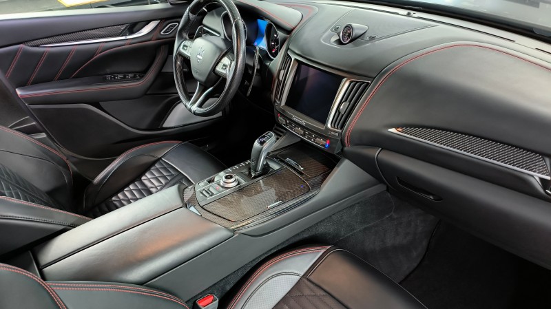 Maserati Levante - préparation esthétique avant vente près de Poisy en Haute-Savoie