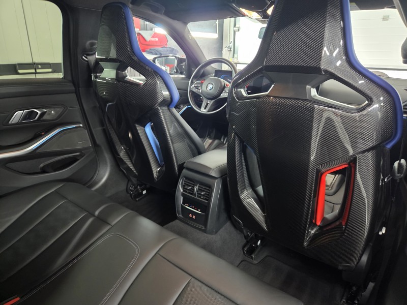 BMW M3 compétition - décontamination complète (goudron, particules ferreuse) et soin complet intérieur proche de Groisy et d’Annecy en Haute-Savoie
