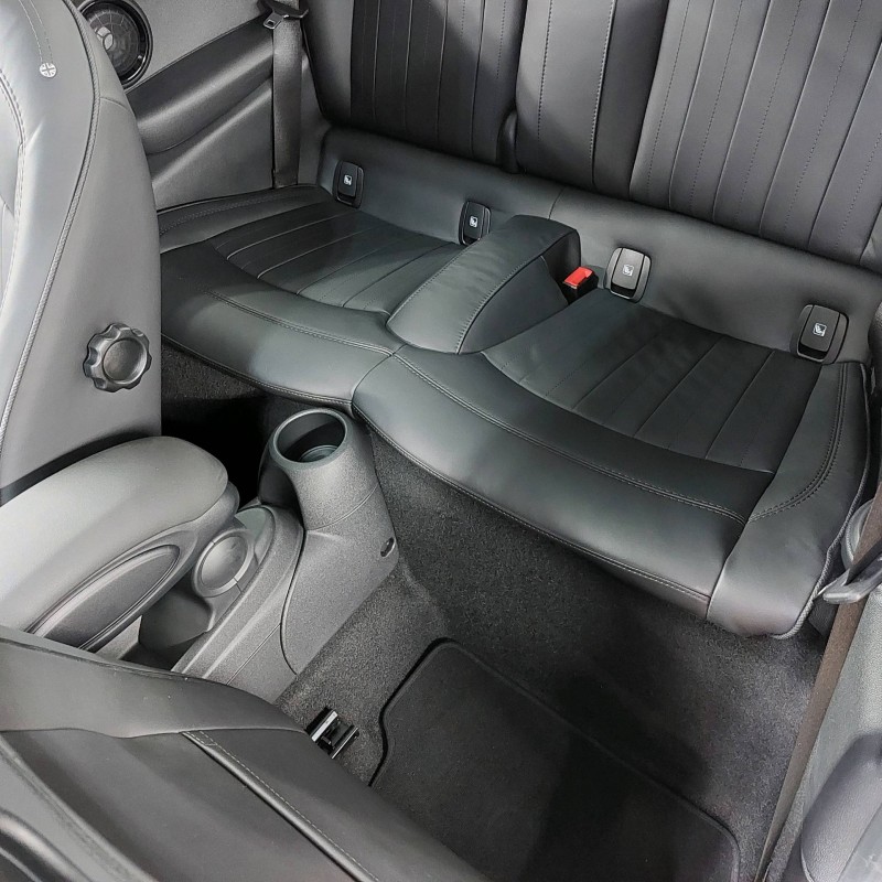 E-mini Cooper S - Nettoyage intérieur et extérieur régulier près de Saint Martin Bellevue
