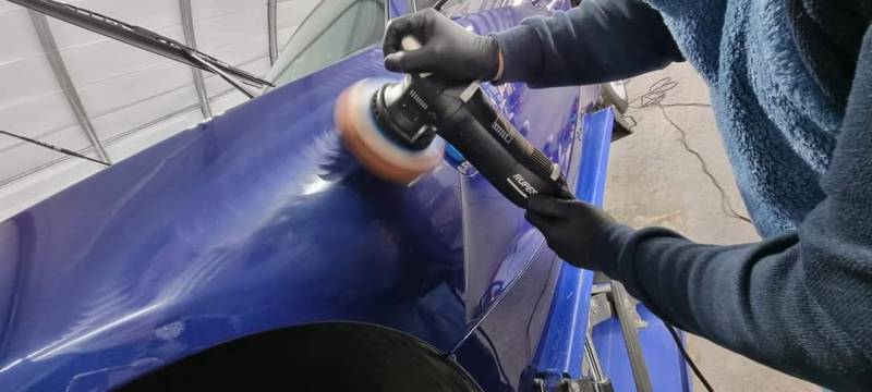 polissage et lustrage d'un eBMW Z4 à Annecy