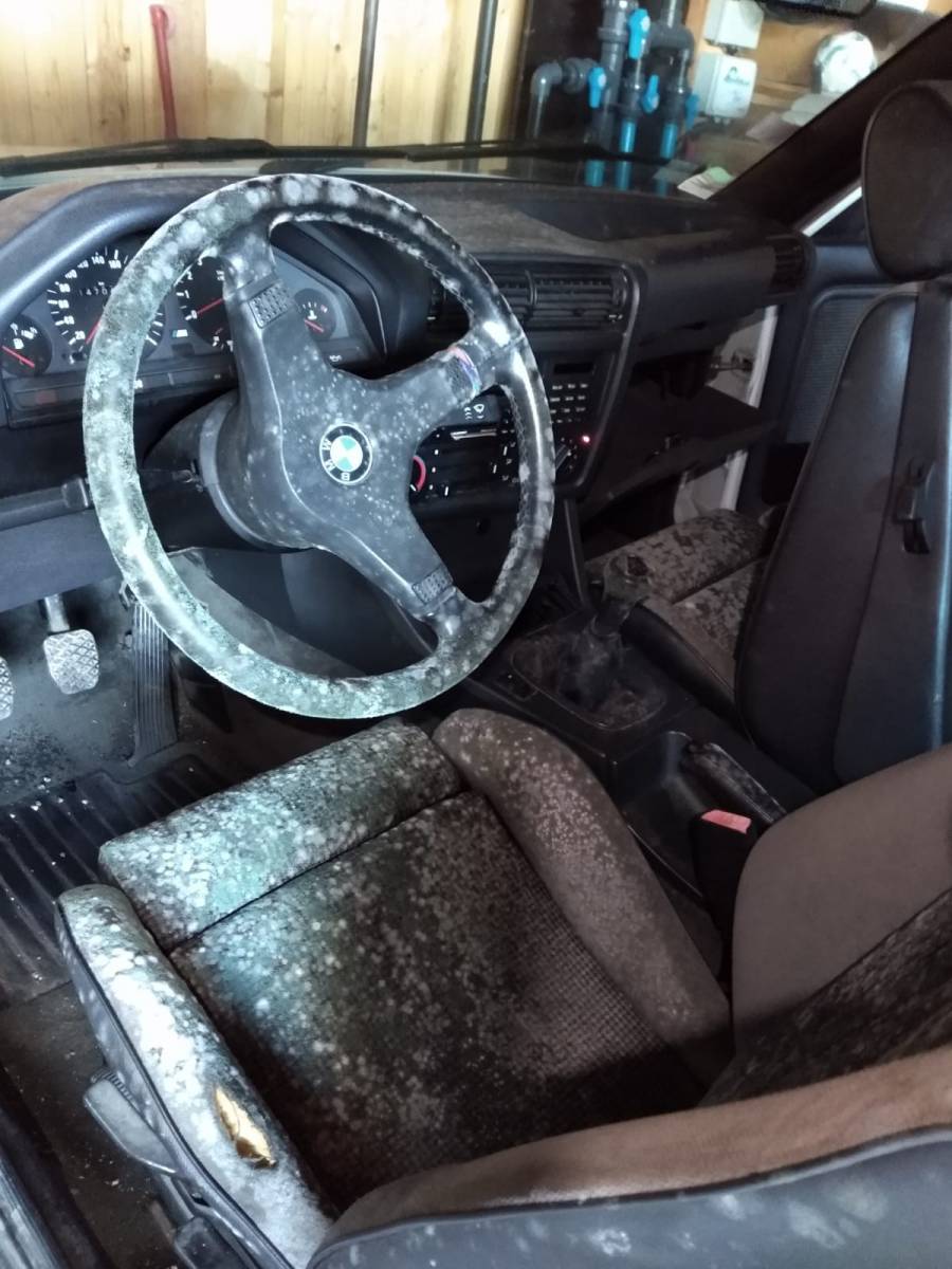 BMW M3  - Assainissement et reconditionnement près d'Allonzier la Caille
