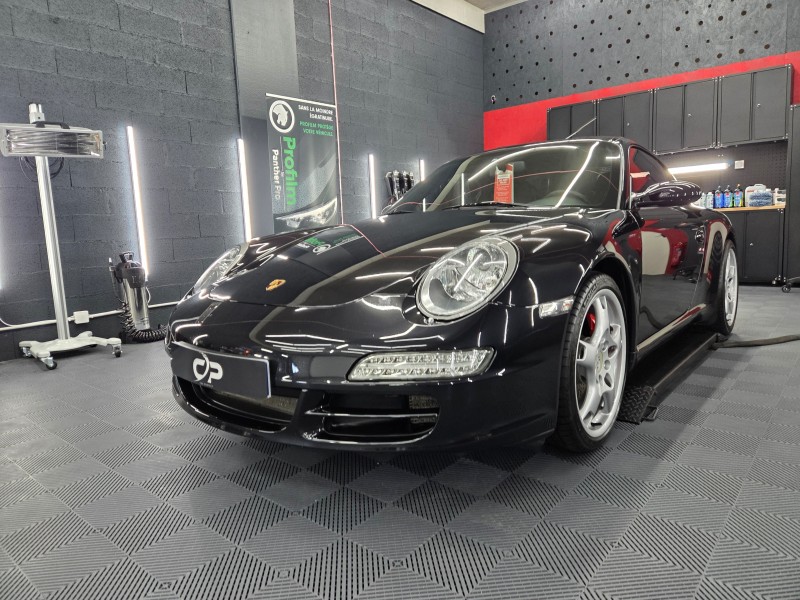 polissage et protection ceramique Gtechniq sur une Porsche 997 à Annecy en Haute-savoie